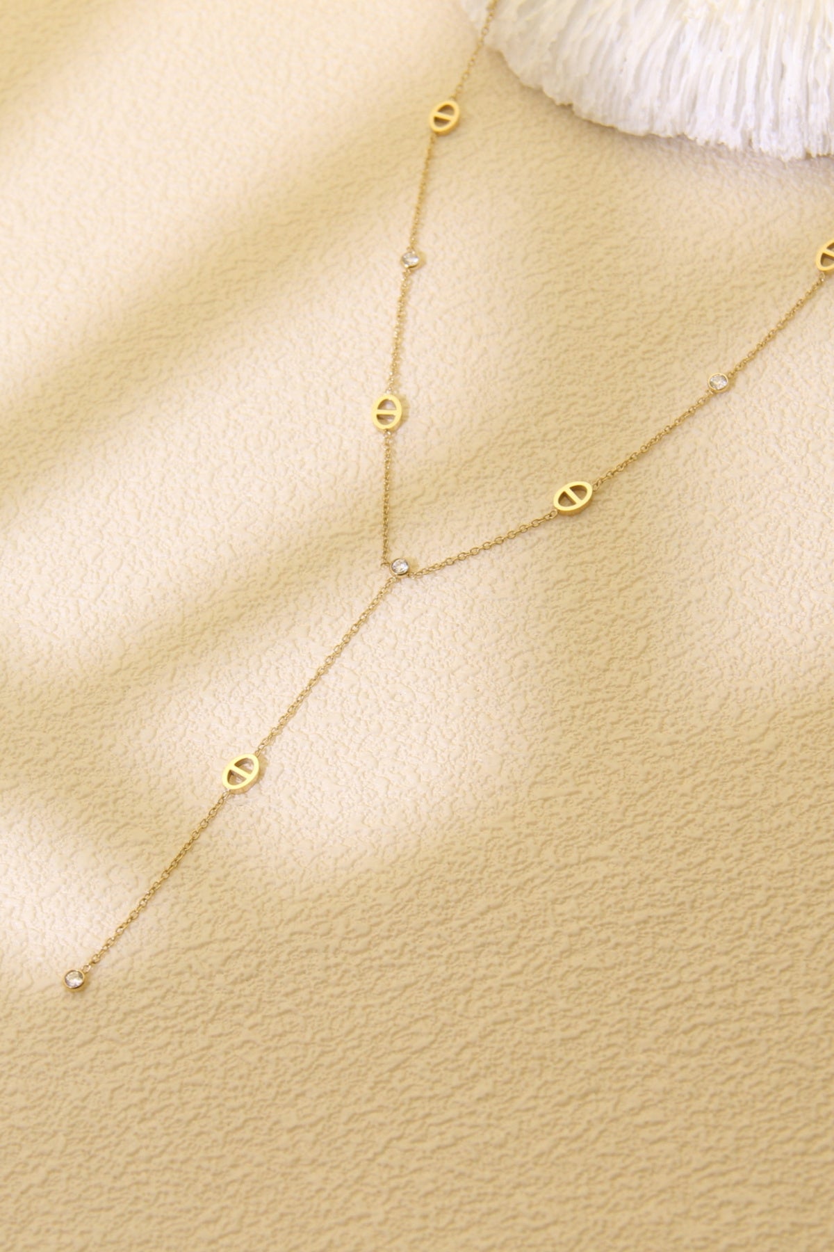 Marinéa Y-Necklace