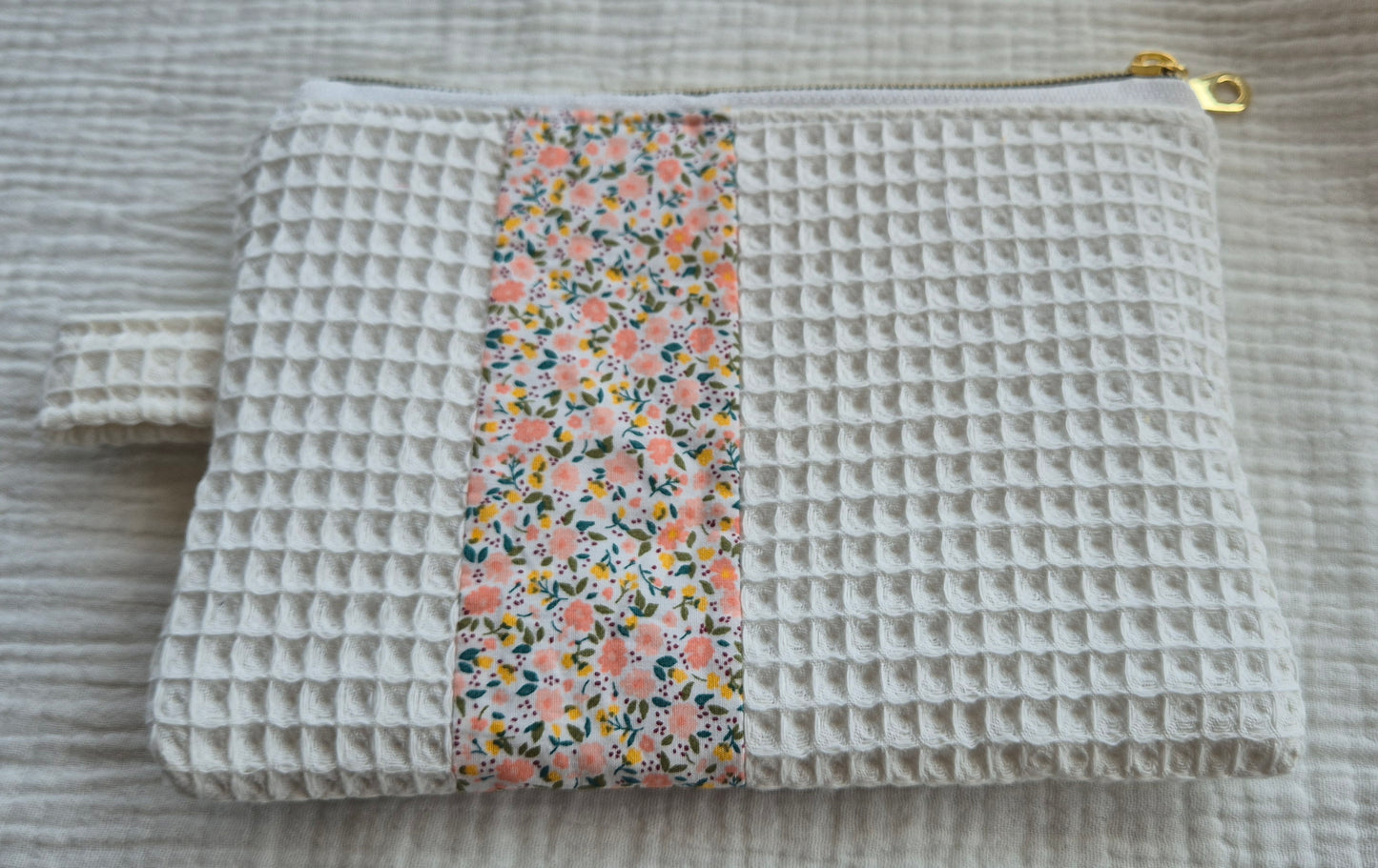 "La Moorea Pêche" Pouch – Size S – Unique Piece
