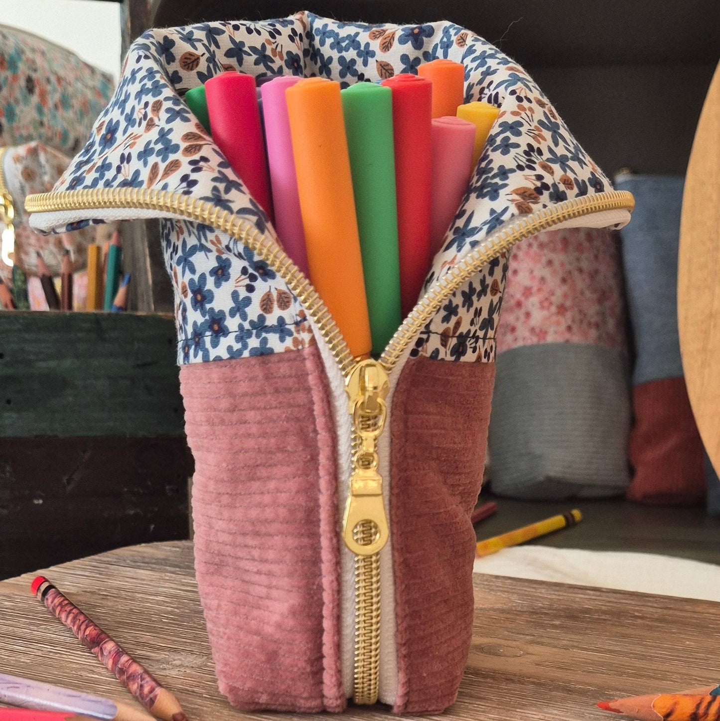 Trousse "La Sol Myosotis" – Pièce Unique