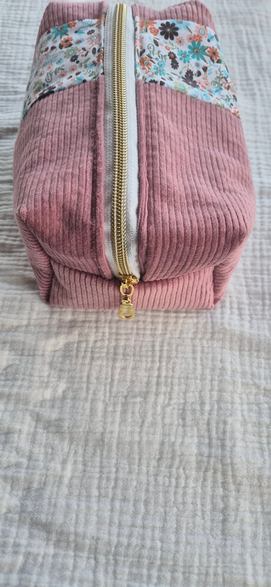 Trousse de toilette "La Omi Rosalie" – Taille S – Pièce Unique